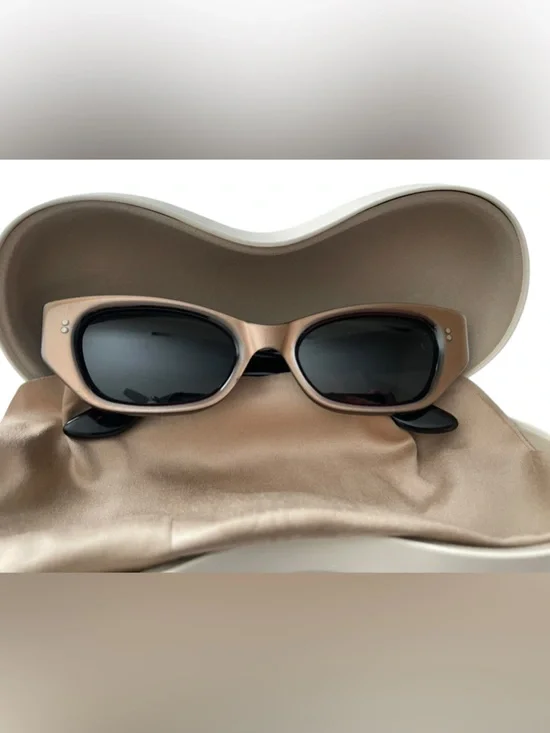 GUCCI 90s vintage GG 2418/S Sunglasses ELONGATED Cat Eye Rose Gold Brown lenses - Picture 3 of 16